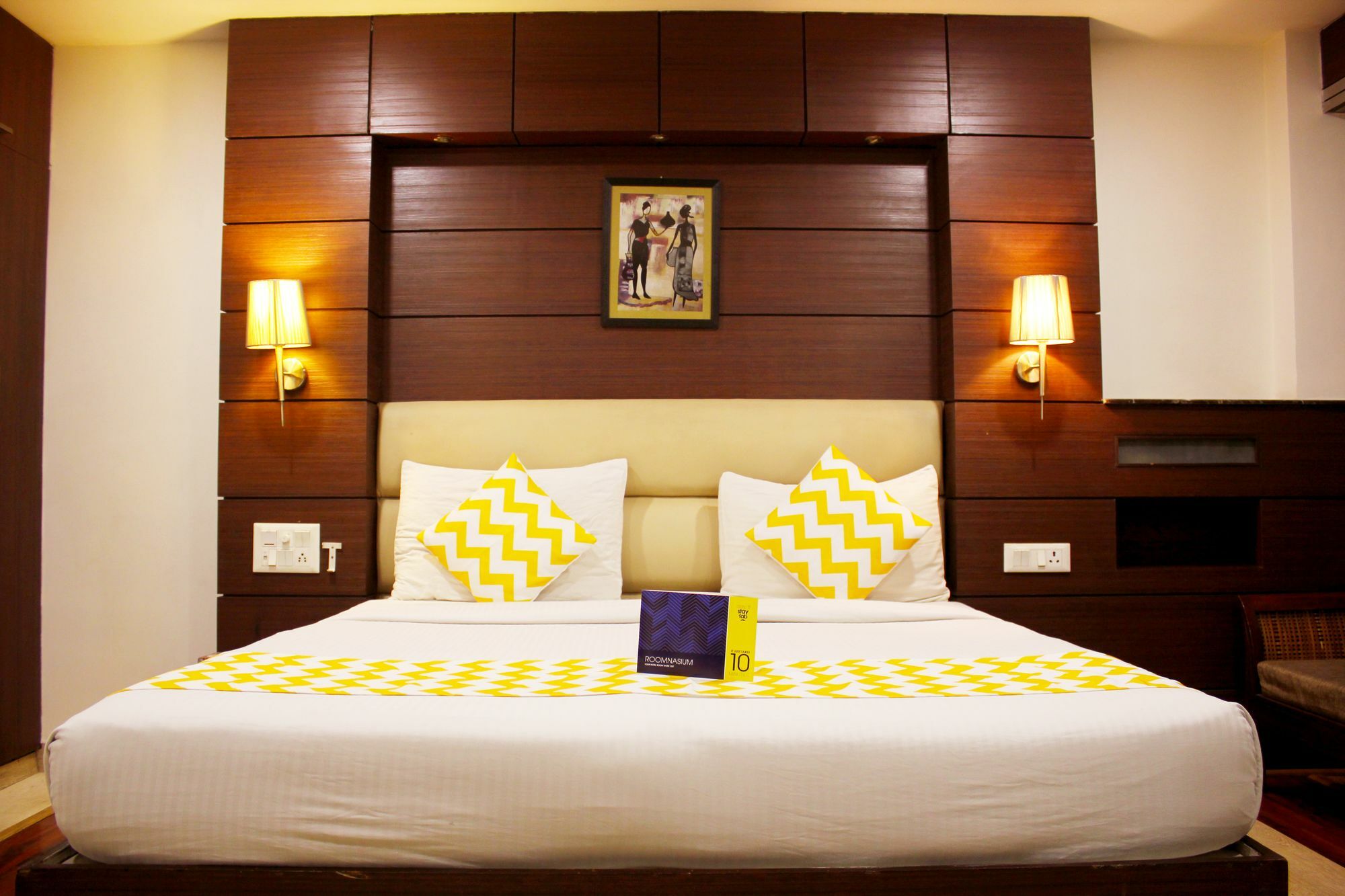 Fabhotel Admire Suites ニューデリー エクステリア 写真