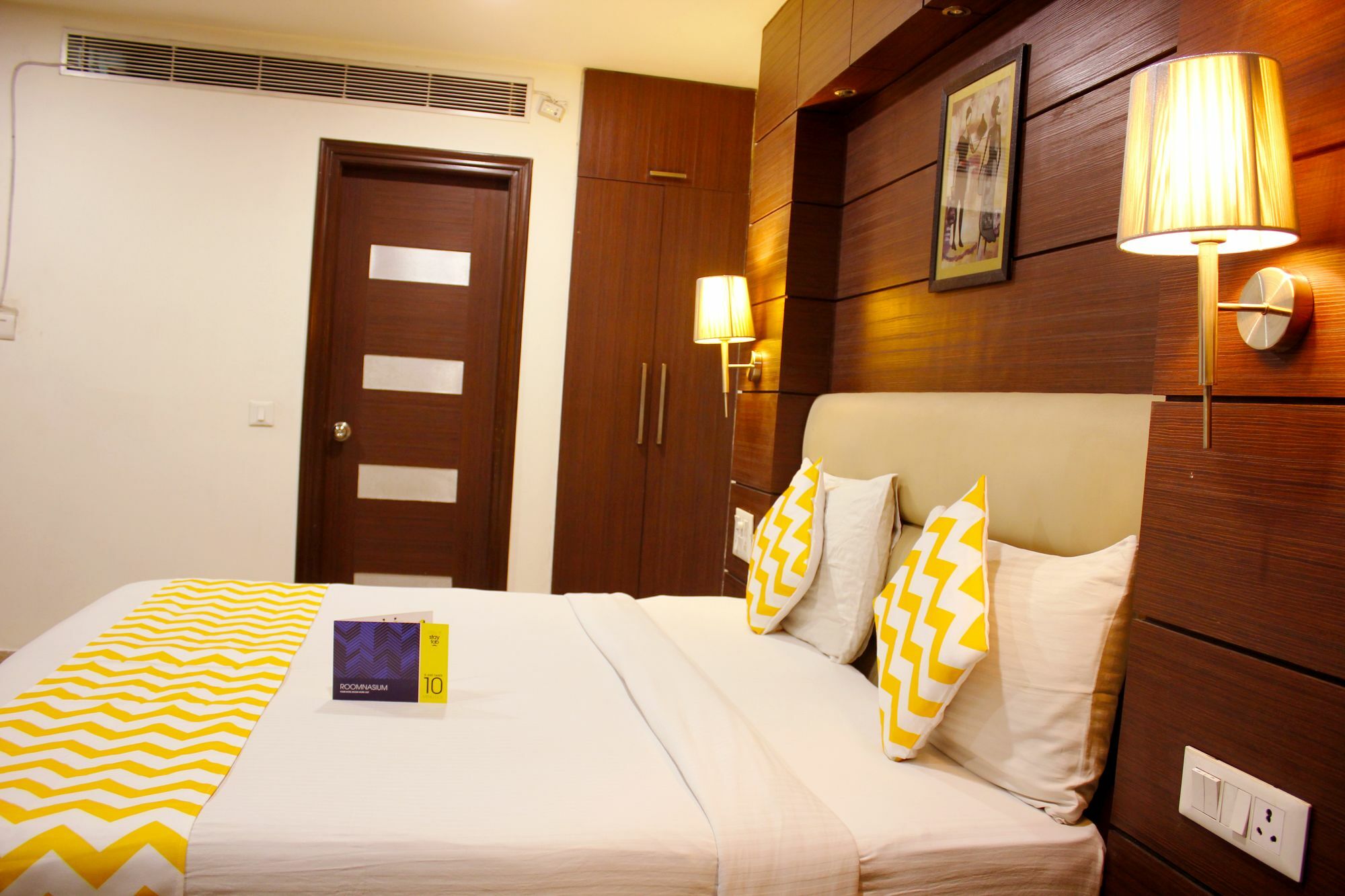 Fabhotel Admire Suites ニューデリー エクステリア 写真